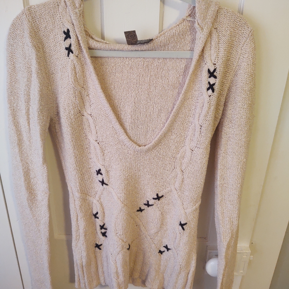Buckle BKE hooded sweater